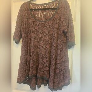 Elegant Lace Women's Top in Mauve and Gray
